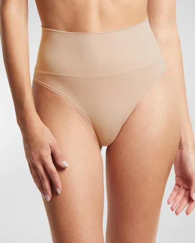 Hanky Panky Body Seamless Mid-rise Thong In Chai