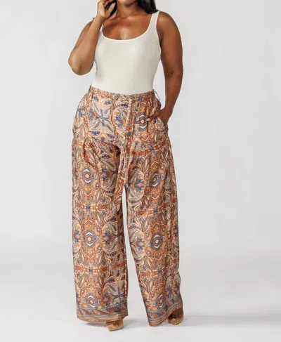 And The Why Tianna Paisley Pleated Pants In Terracota In Pink