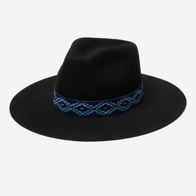 Wyeth Women's Cruz Hat In Negra In Black