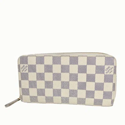 Pre-owned Louis Vuitton Zippy Wallet Canvas Wallet () In White