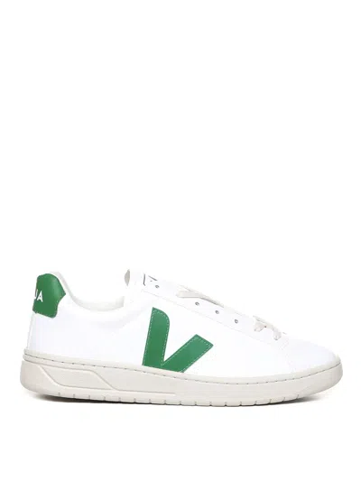 Veja Sneakers With Logo In Green