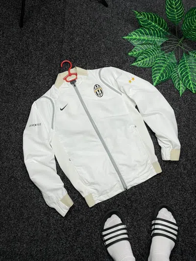 Pre-owned Nike X Vintage Juventus Jacket Nike Mens Size S In White