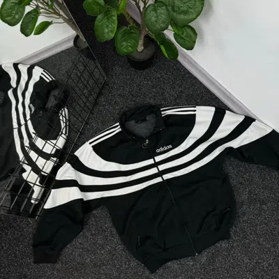 Pre-owned Adidas X Vintage Adidas Y2k Style Zip Jacket Balenciaga Style 90's In Black/white