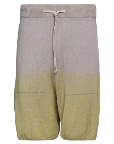 Moncler Genius Moncler + Rick Owens Man Shorts & Bermuda Shorts Grey Size S Cashmere