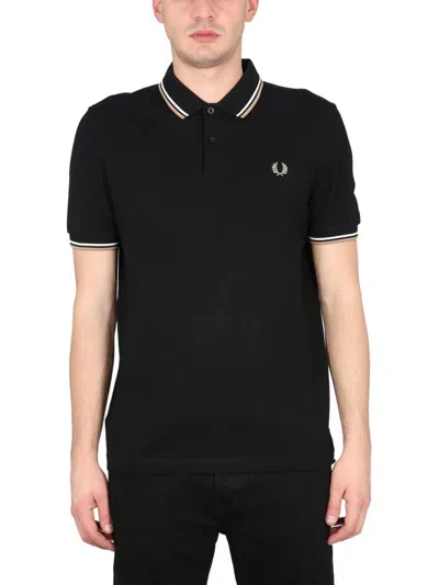 Fred Perry Twin Tipped Short In Black