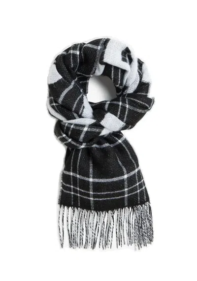 Fred Perry Checked Fringed Scarf In Multi
