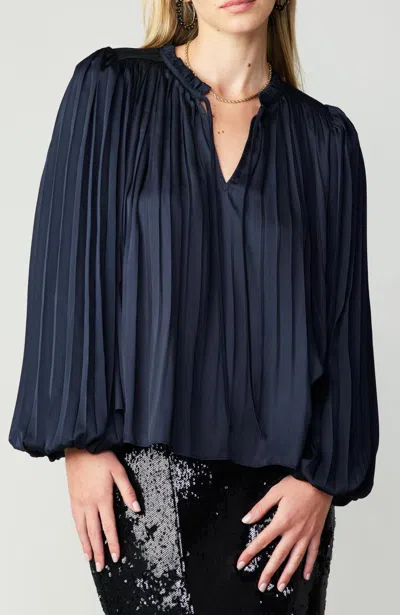 Current Air Ballooned Sleeve Blouse In Black In Blue