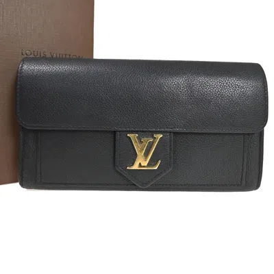 Pre-owned Louis Vuitton Parnassea Leather Wallet () In Black