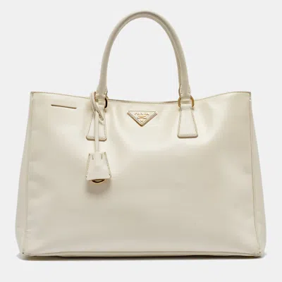 Prada Galleria Shearling Tote Bag In White