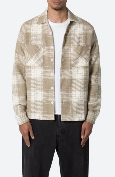 Mnml Plaid Classic Flannel Button-up Shirt In Earth