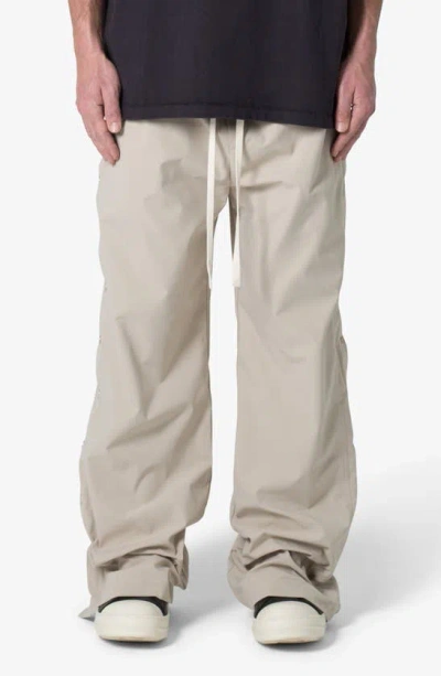 Mnml Oversize Side Snap Nylon Pants In Tan