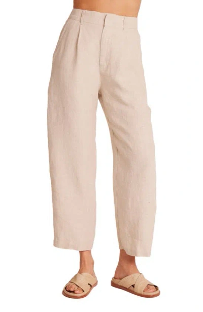 Bella Dahl High Rise Cropped Linen Trousers In Linen Sand