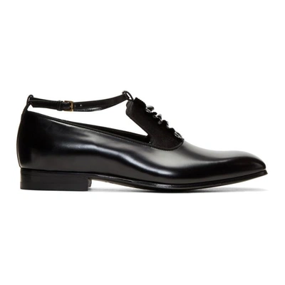 Gucci Leather Shoe With Ankle Strap In Black