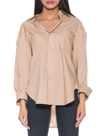 Alexia Admor Amber Classic Boyfriend Fit Button-up Shirt In Camel