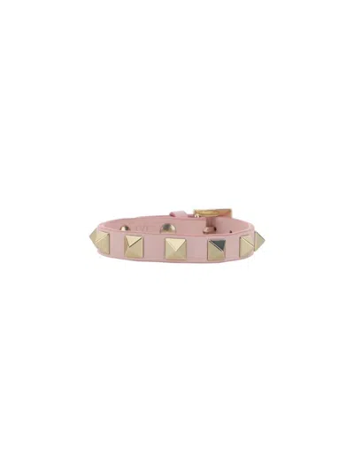 Valentino Garavani Rockstud Bracelet In Rose Quartz