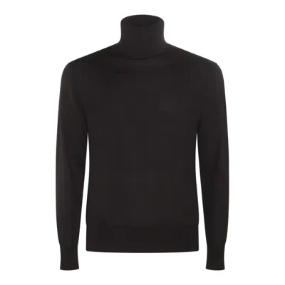 The Row Jumpers Black