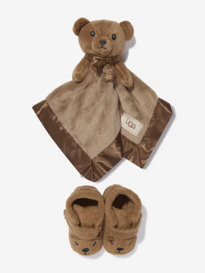 Ugg Baby Bixbee Booties And Comforter Gift Set In Brown