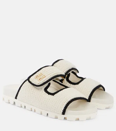 Miu Miu Logo Crochet Sandals In Weiss