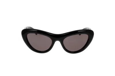 Bottega Veneta Eyewear Bombe Cat Eye Frame Sunglasses In Black