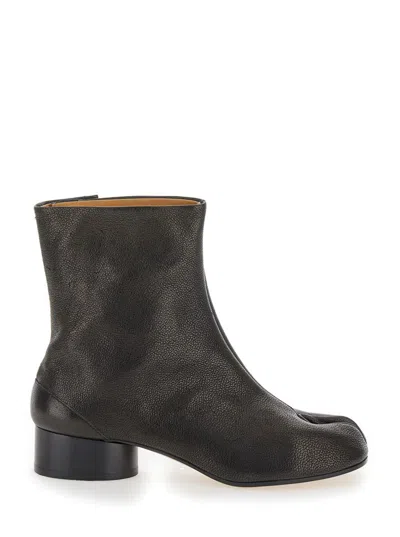 Maison Margiela 'tabi' Black Ankle Boots In Leather Woman