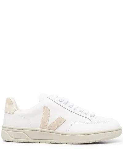Veja V-12 Leather Shoes In Extra White Sable
