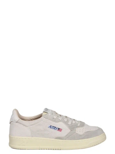Autry Medalist Low Bi-color Sneakers In White