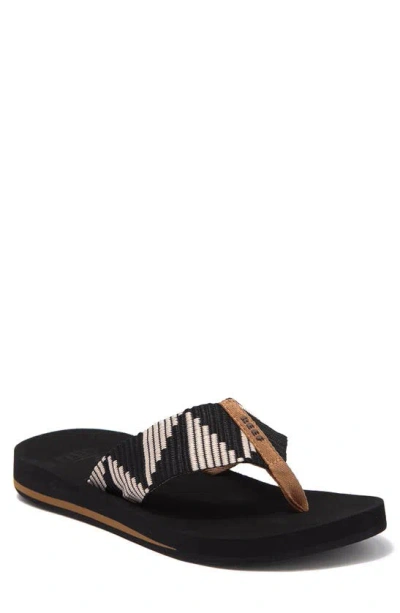 Reef Spring Woven Sandal In Pebble