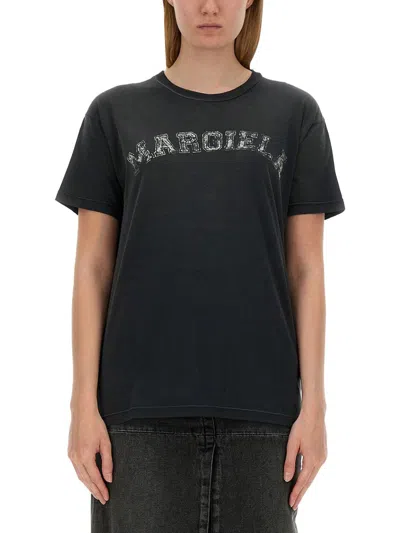 Maison Margiela T-shirt With Logo In Black