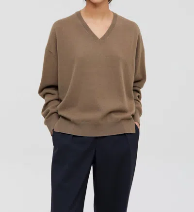 Closed V-neckline Sweater In Brown