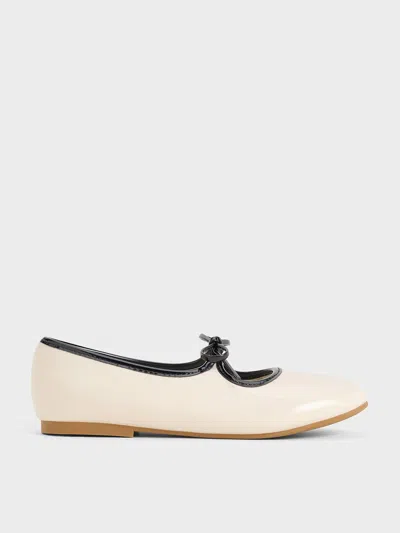 Charles & Keith Girls' Patent Two-tone Bow Ballet Flats In Chalk