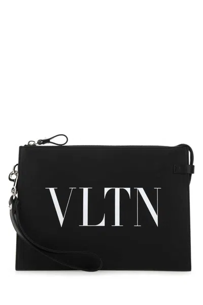 Valentino Garavani Clutch In Black