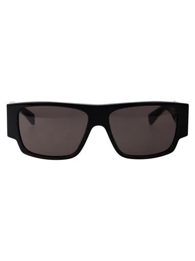 Bottega Veneta Sunglasses In 001 Black Black Grey