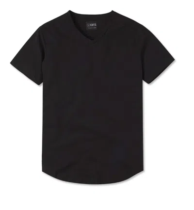 Cuts Crew Curve Hem T-shirt In Black