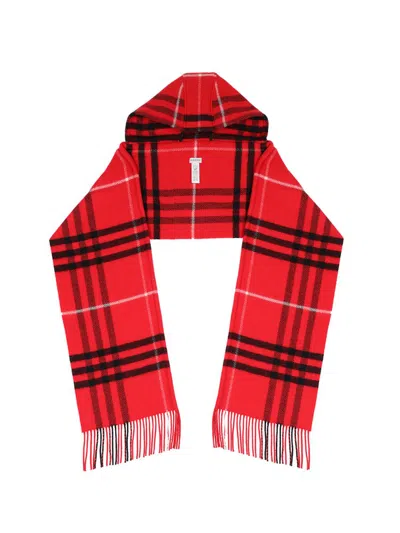 Burberry Vintage In Red