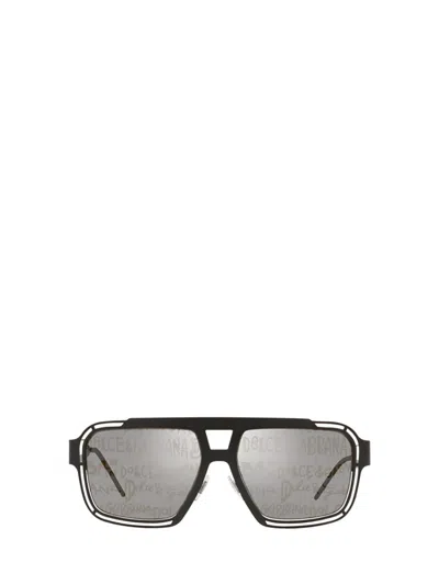 Dolce & Gabbana Eyewear Aviator Sunglasses In Black