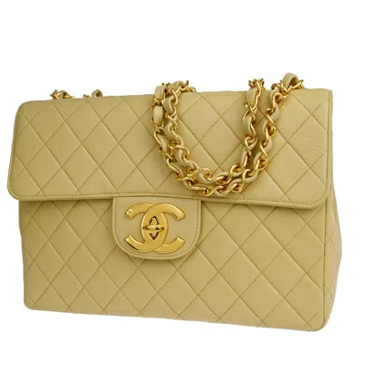 Pre-owned Chanel Jumbo Beige Leather Shoulder Bag ()