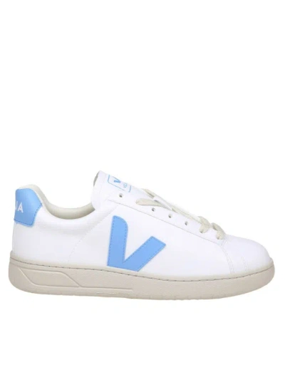 Veja Sneakers In Coated Organic Cotton In White