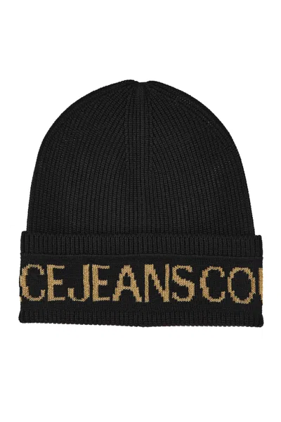 Versace Jeans Couture Vesace Jeans Couture Hat In Black