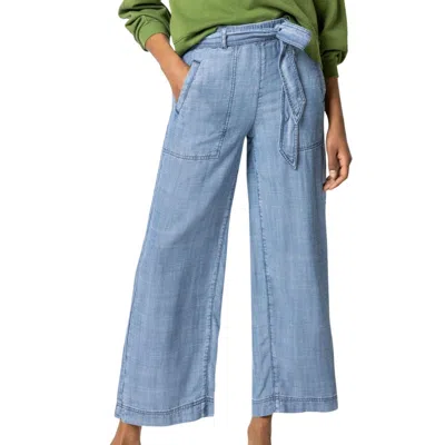 Lilla P Wide Leg Chambray Pant In Washed Chambray In Multi