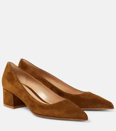 Gianvito Rossi Piper 45 Suede Pumps In Brown