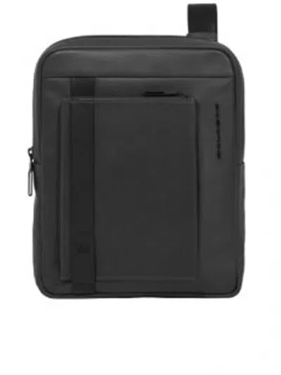 Piquadro 11" Ipad Holder Leather Pouch Bags In Black