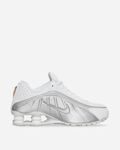 Nike Shox R4 Trainers White In Multicolor