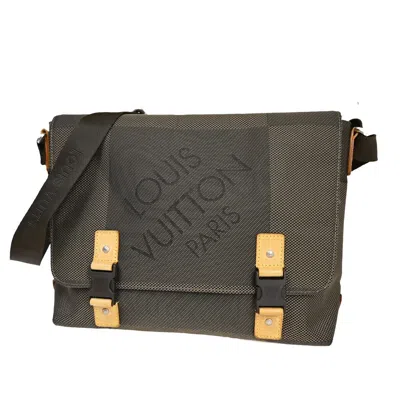 Pre-owned Louis Vuitton Loup Khaki Canvas Shoulder Bag ()