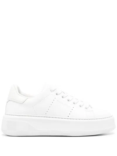 Woolrich Perforated-embellishment Chunky Sneakers In White Cream
