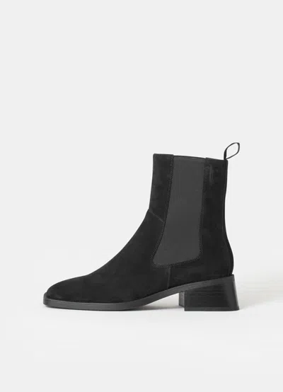 Vagabond Boots In Black