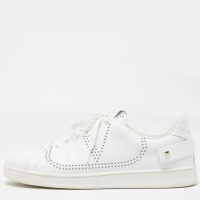 Pre-owned Valentino Garavani White Leather Backnet Sneakers Size 42