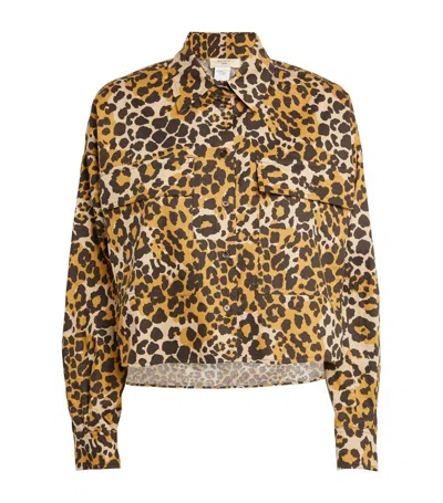 Weekend Max Mara Cropped Leopard Print Shirt In Beige