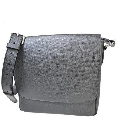 Pre-owned Louis Vuitton Roman Black Leather Shoulder Bag ()