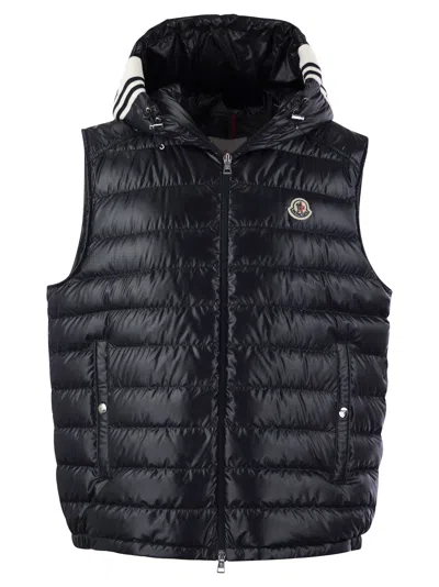 Moncler Clai Down Gilet In Blue