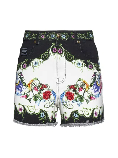 Versace Jeans Couture Baroque-print Short Shorts In White